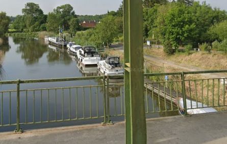 Foto Motor Yacht Club Leerne